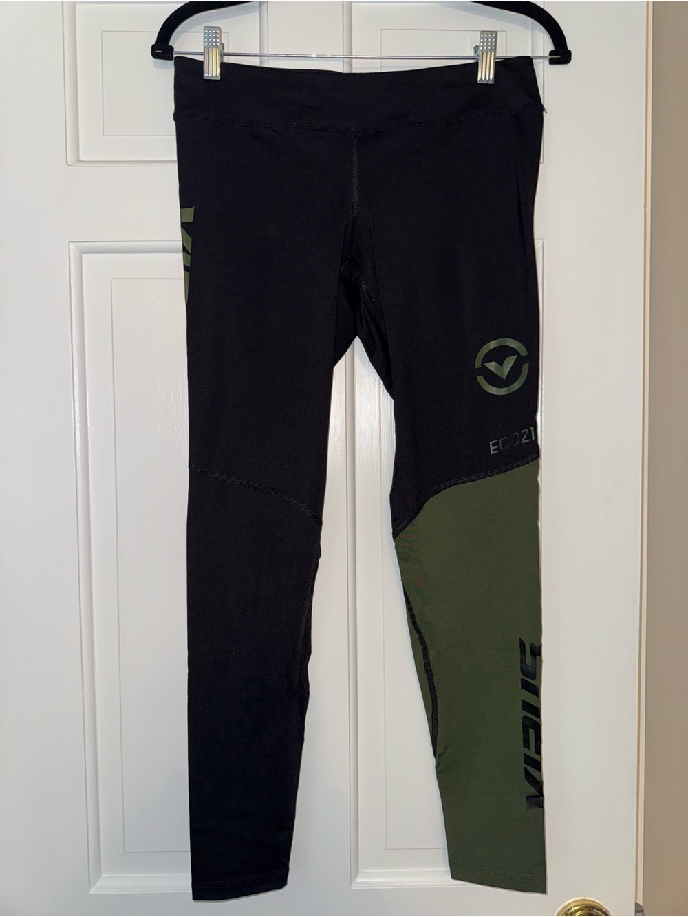 Virus Women’s Black and Olive Green Performance Tights